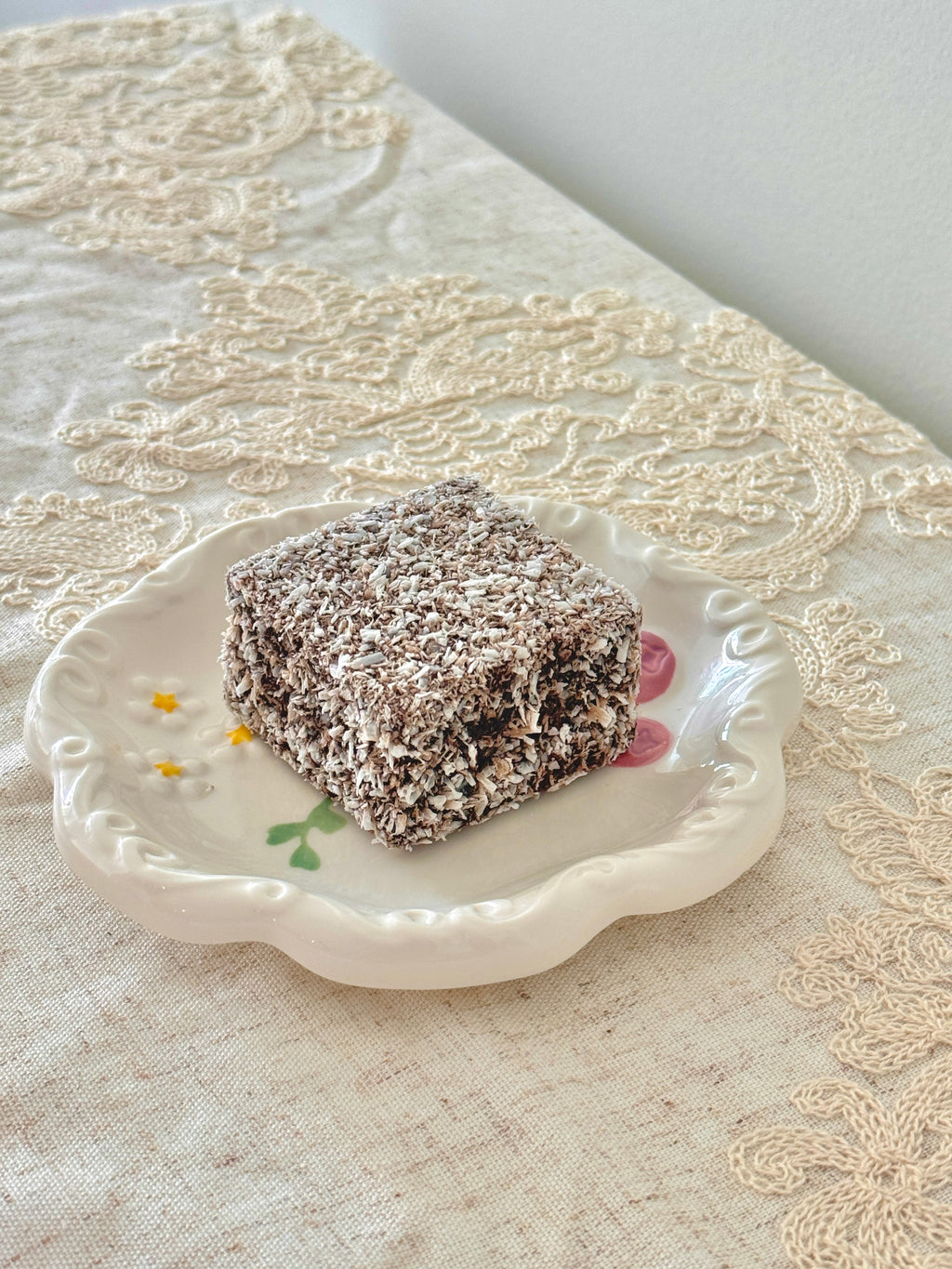 Little Berry Garden Plate